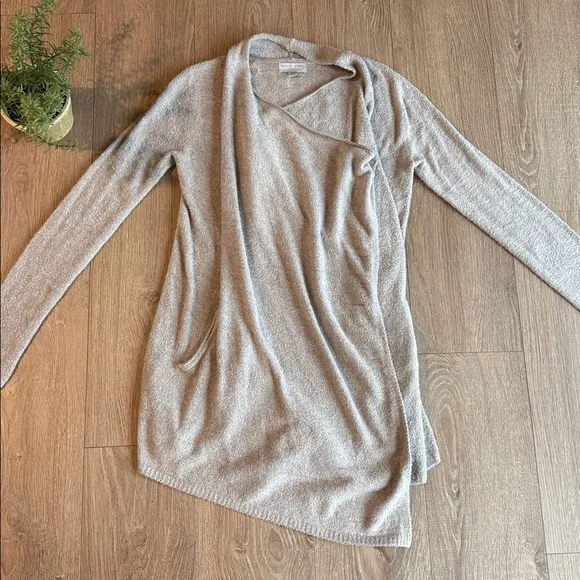 BAREFOOT DREAMS COZYCHIC LITE CARDIGAN IN BEIGE SIZE SM/MD EEUC - Picture 5 of 5